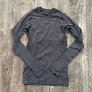 Lululemon swiftly tech long sleeve shirt